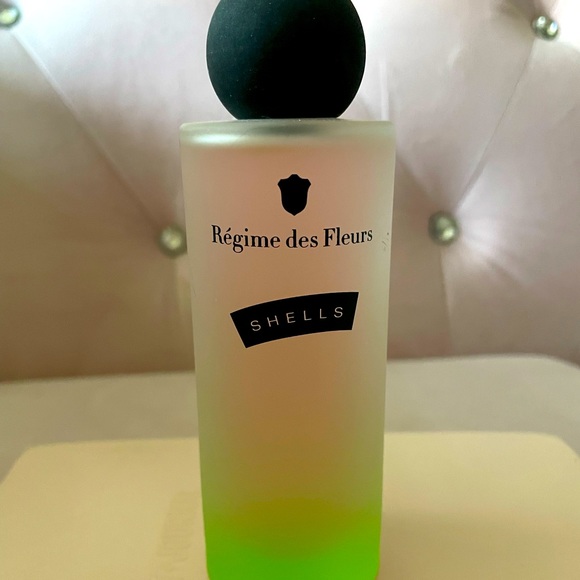 Regime des Fleurs Other - Regime de Fleurs Shells Perfume
